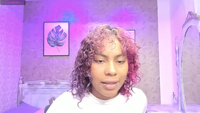 Snapshot of Sofia_clk chatting on 06-18-26, 02:54 Sofia clk online show from 06-18-26, 02:54