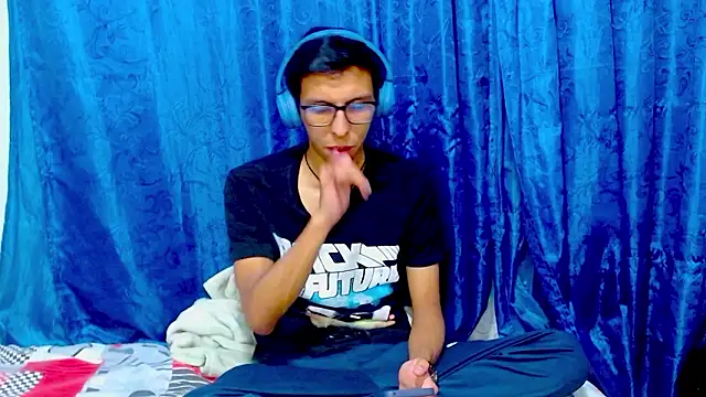 DavTwink3100 online show from 02-04-26, 02:17