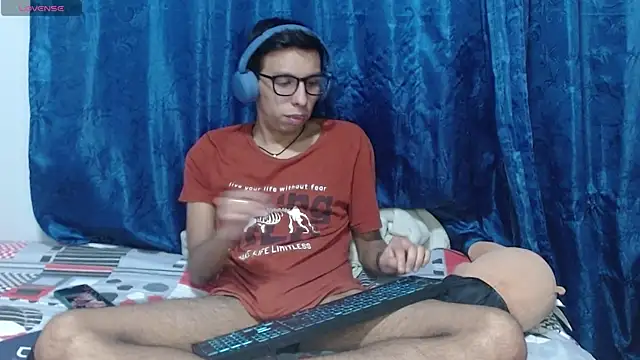 DavTwink3100 online show from 04-02-26, 01:46