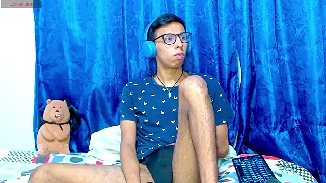 DavTwink3100 online show from 03-17-26, 01:41