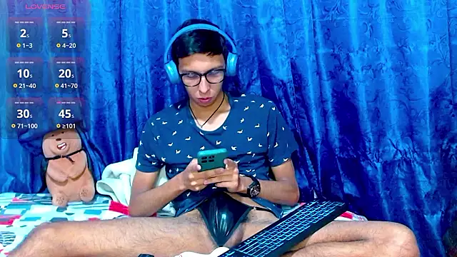 DavTwink3100 online show from 03-19-26, 01:49