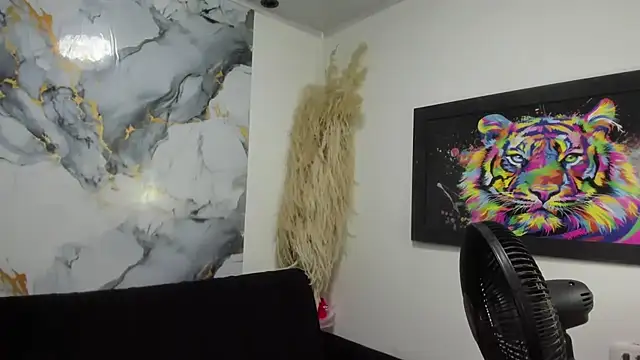 Snapshot of jessica_latina777 chatting on 12-20-25, 08:01 jessica latina777 online show from 12-20-25, 08:01