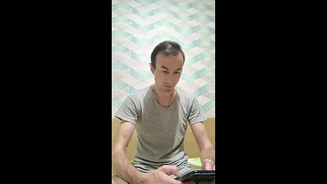 Andruu  online show from 10-27-25, 07:37