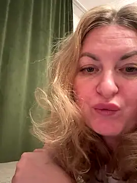 Amelia-Diamond online show from 11-21-25, 11:26