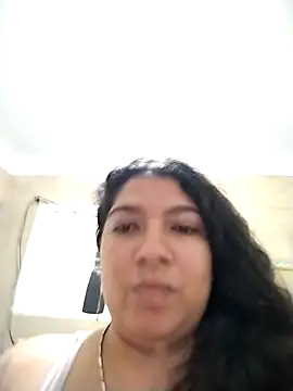 Snapshot of Ninelcita chatting on 10-23-25, 01:10 Ninelcita online show from 10-23-25, 01:10