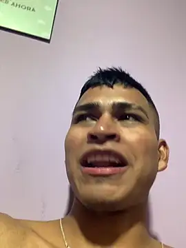 Emiliano Reyes online show from 01-12-26, 03:35