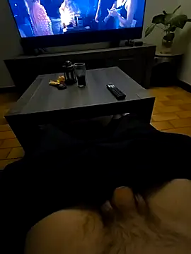 Snapshot of MaxouC59000 chatting on 11-01-25, 01:01 MaxouC59000 online show from 11-01-25, 01:01