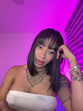 akiira lee online show from 03-25-26, 03:28