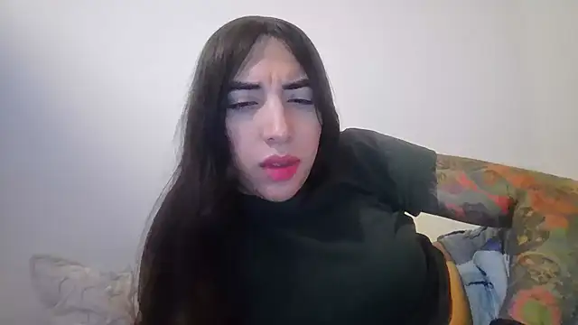 valeriahornier online show from 06-22-26, 03:58