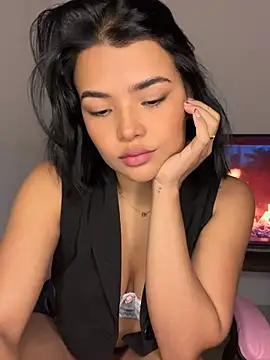 Chloe Mullerr online show from 02-12-26, 06:07