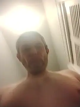 Snapshot of burby79 chatting on 01-19-26, 02:59 burby79 online show from 01-19-26, 02:59