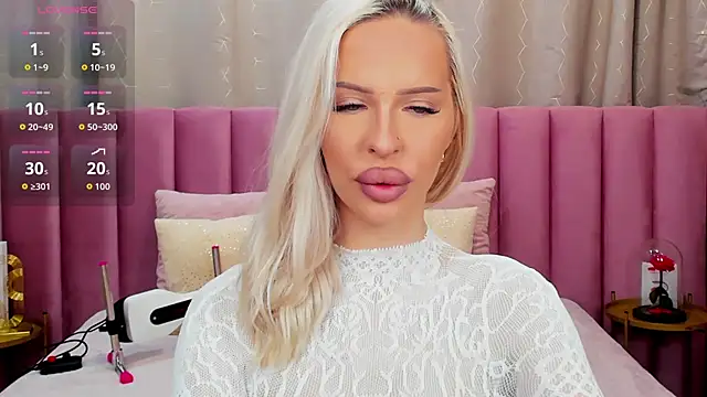 KailaCrystall online show from 11-23-25, 01:15