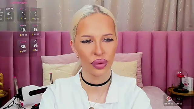 KailaCrystall online show from 11-12-25, 01:43