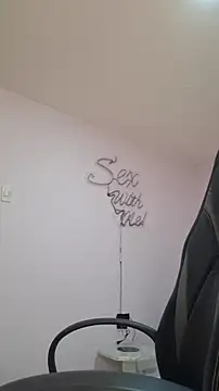 Snapshot of princess_foxxy chatting on 11-29-25, 03:06 princess foxxy online show from 11-29-25, 03:06