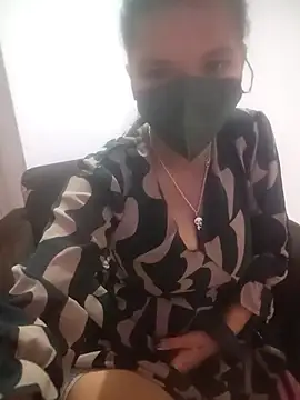 Snapshot of Pandey_Ji69 chatting on 11-02-25, 05:18 Pandey Ji69 online show from 11-02-25, 05:18