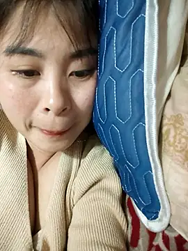 Squirrel-Pear online show from 01-10-26, 08:59