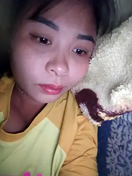 Squirrel-Pear online show from 11-14-25, 10:02