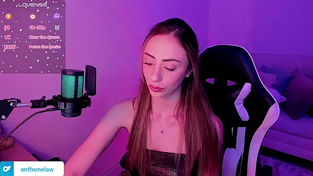 Anthonelaa 444 online show from 11-09-25, 02:37