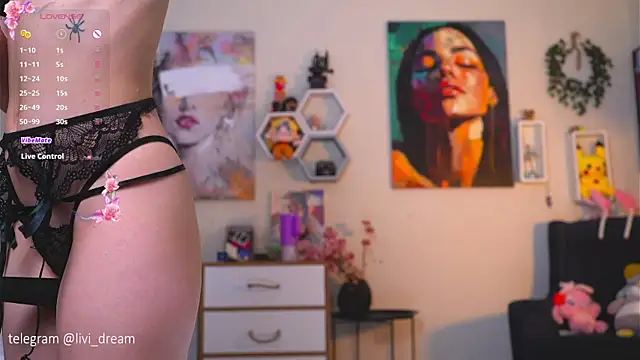 VernitaFiscalini online show from 02-15-26, 04:13