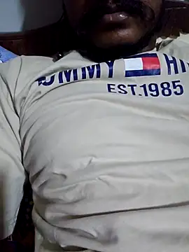 rahulsexyb online show from 10-20-25, 03:34