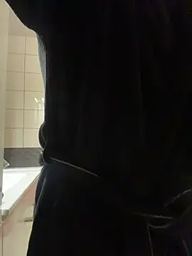 kon77777 online show from 11-12-25, 03:21