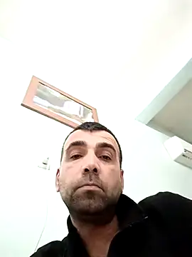 Bugattiveyron1 online show from 11-28-25, 10:32