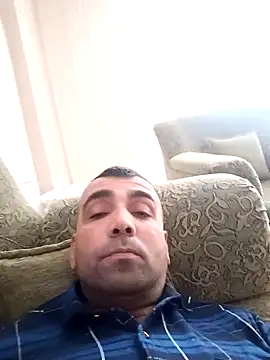 Bugattiveyron1 online show from 11-16-25, 11:37