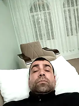 Bugattiveyron1 online show from 12-04-25, 09:36