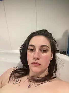 Snapshot of YourFrenchFeliciexo chatting on 03-18-26, 08:43 YourFrenchFeliciexo online show from 03-18-26, 08:43