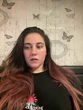 Snapshot of YourFrenchFeliciexo chatting on 12-01-25, 07:04 YourFrenchFeliciexo online show from 12-01-25, 07:04