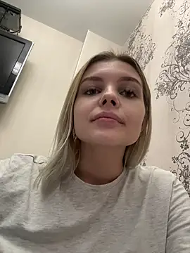 MandyBankss online show from 10-27-25, 06:47
