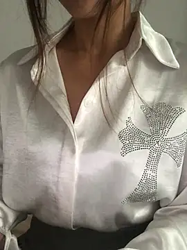 Kylie beem online show from 07-21-26, 07:20
