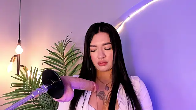 Juli Casanova online show from 11-03-25, 01:15