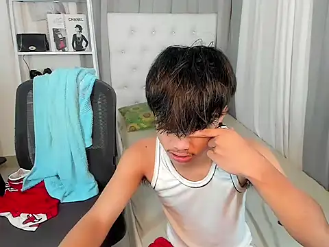 hardcocktwink online show from 01-10-26, 05:19