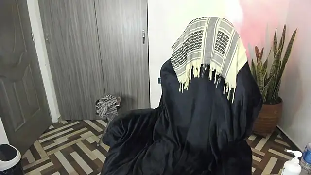 FreszX online show from 12-05-25, 04:49