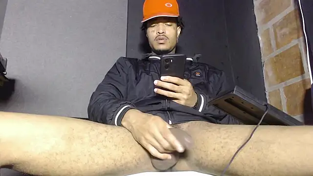 Snapshot of Anaconda_larga chatting on 02-24-26, 02:29 Anaconda larga online show from 02-24-26, 02:29