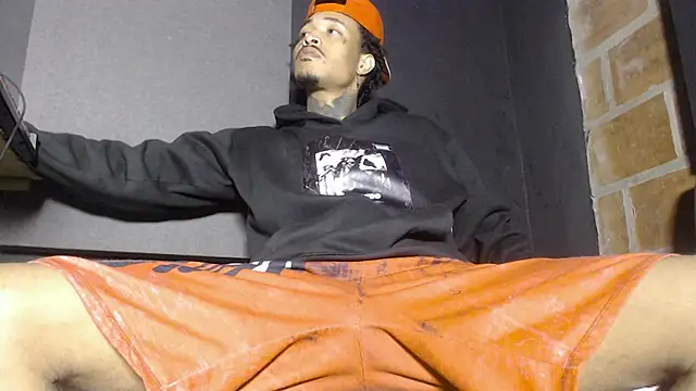 Anaconda larga online show from 03-09-26, 01:58