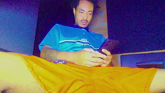 Snapshot of Anaconda_larga chatting on 02-03-26, 01:49 Anaconda larga online show from 02-03-26, 01:49