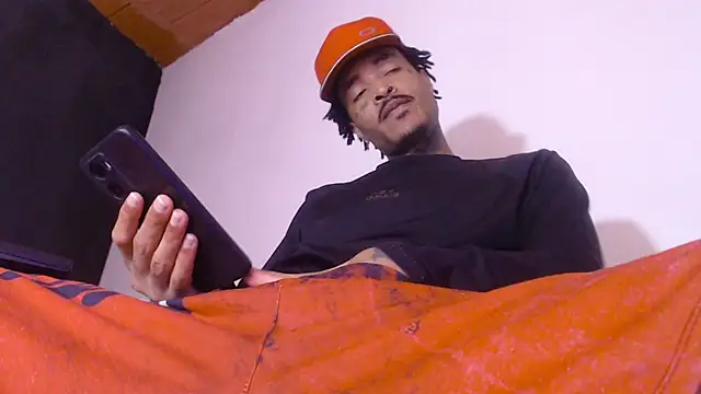 Anaconda larga online show from 04-04-26, 02:34