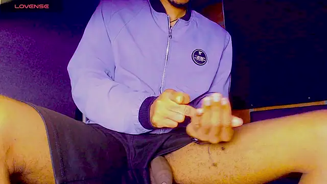 Anaconda larga online show from 10-23-25, 11:42