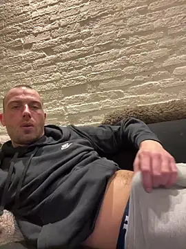 Rotteei1 online show from 02-06-26, 06:26