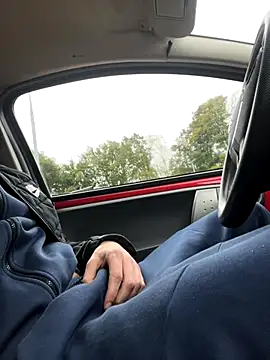 Rotteei1 online show from 10-25-25, 08:35