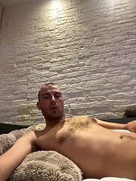 Rotteei1 online show from 11-25-25, 07:36