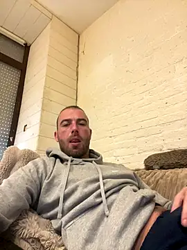 Rotteei1 online show from 12-20-25, 08:28