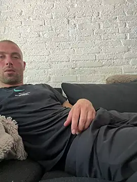 Rotteei1 online show from 06-18-26, 04:34