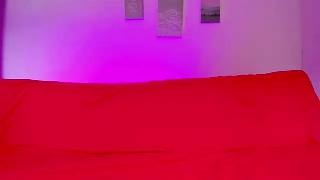 Nikki  uwu online show from 07-08-26, 08:42