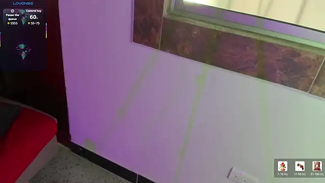 Nikki  uwu online show from 04-09-26, 04:13