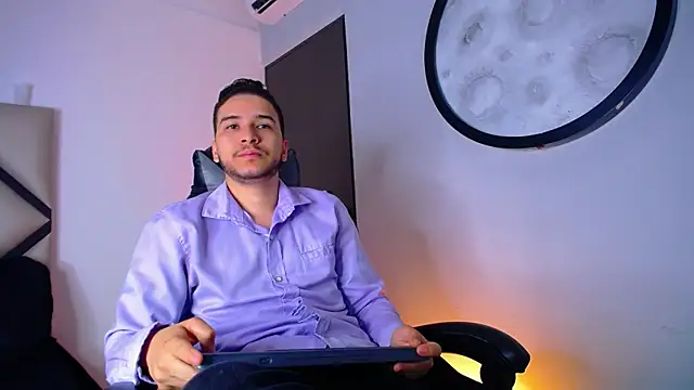 mike 257 online show from 12-17-25, 11:48