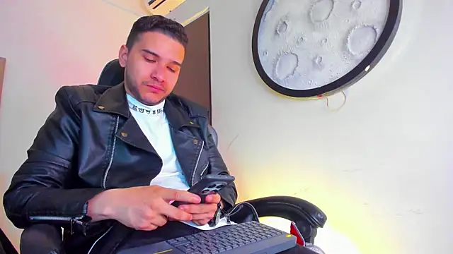 mike 257 online show from 02-07-26, 11:29