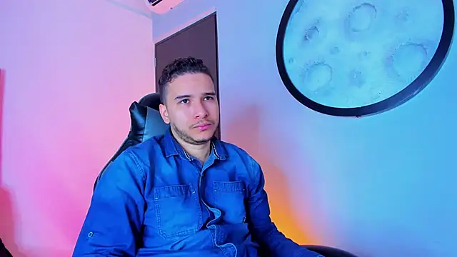 mike 257 online show from 11-26-25, 11:43